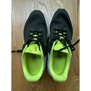 Nike Star Runner 3 Play Sneakers Black/Green DJ1512-001 Youth Size‎ 7Y